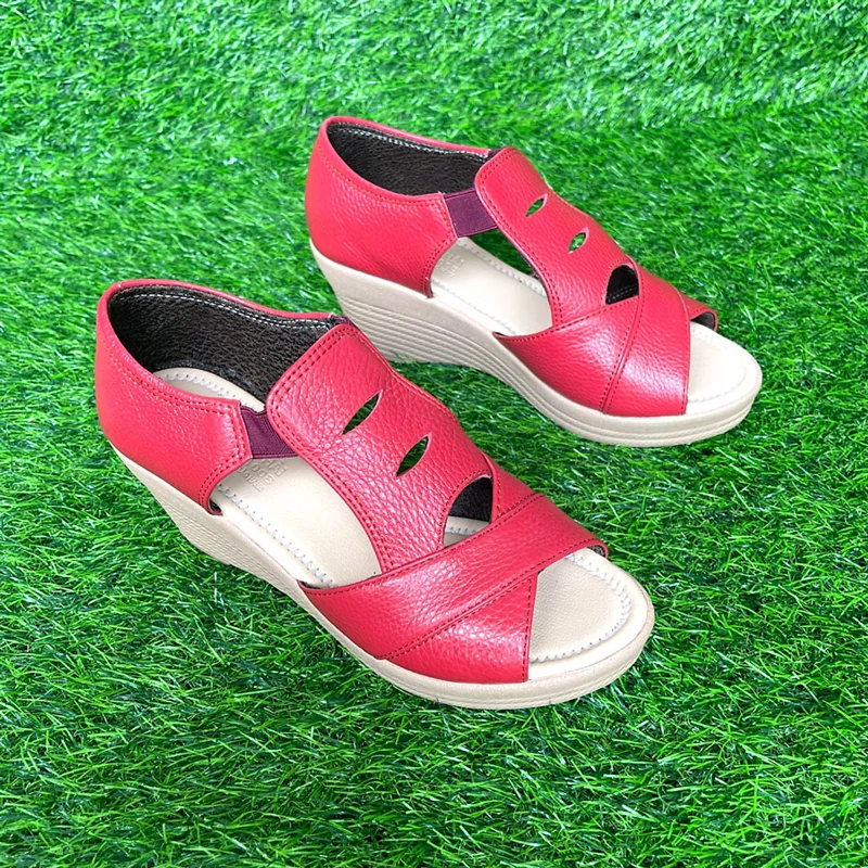 Giày sandal nữ da bò đế xuồng 8cm Trường Hải 3 màu đen, trắng, đỏ SD145