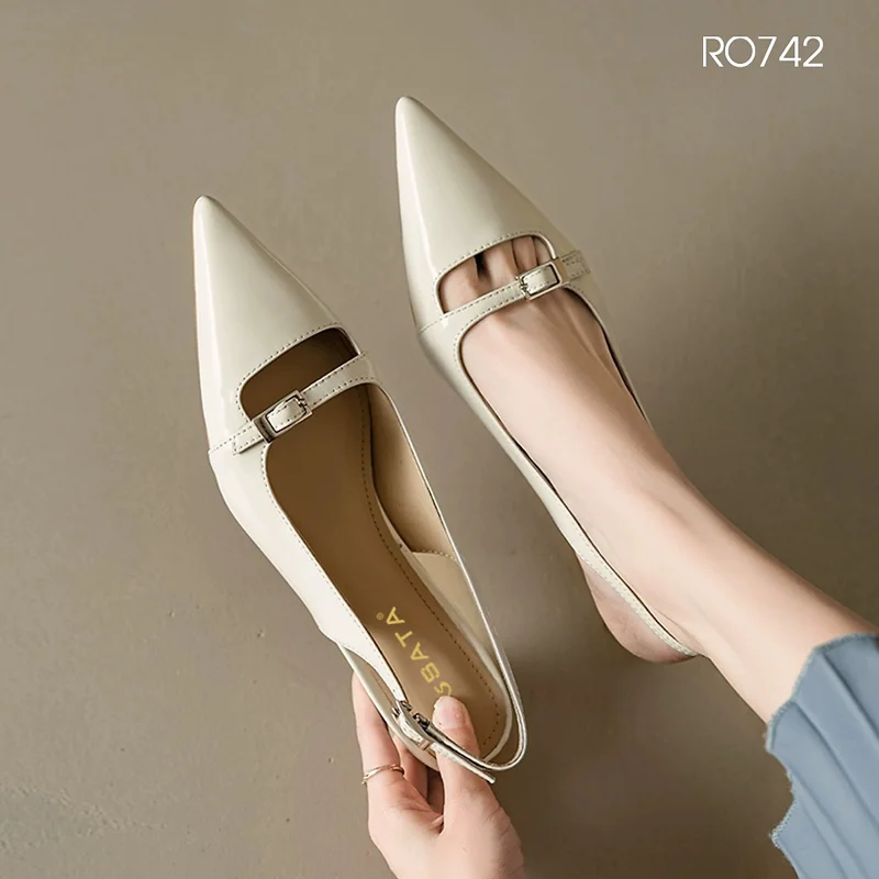 Giày nữ mũi nhọn, quai sau ROSATA RO742 - 4p - Đen, Kem - BKSTORE