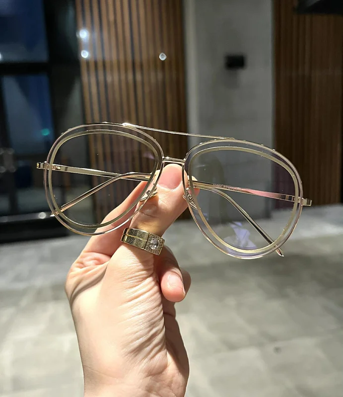 Kính mát, Kính râm đi đường nam nữ form dáng to chất liệu kim loại giúp bảo vệ mắt