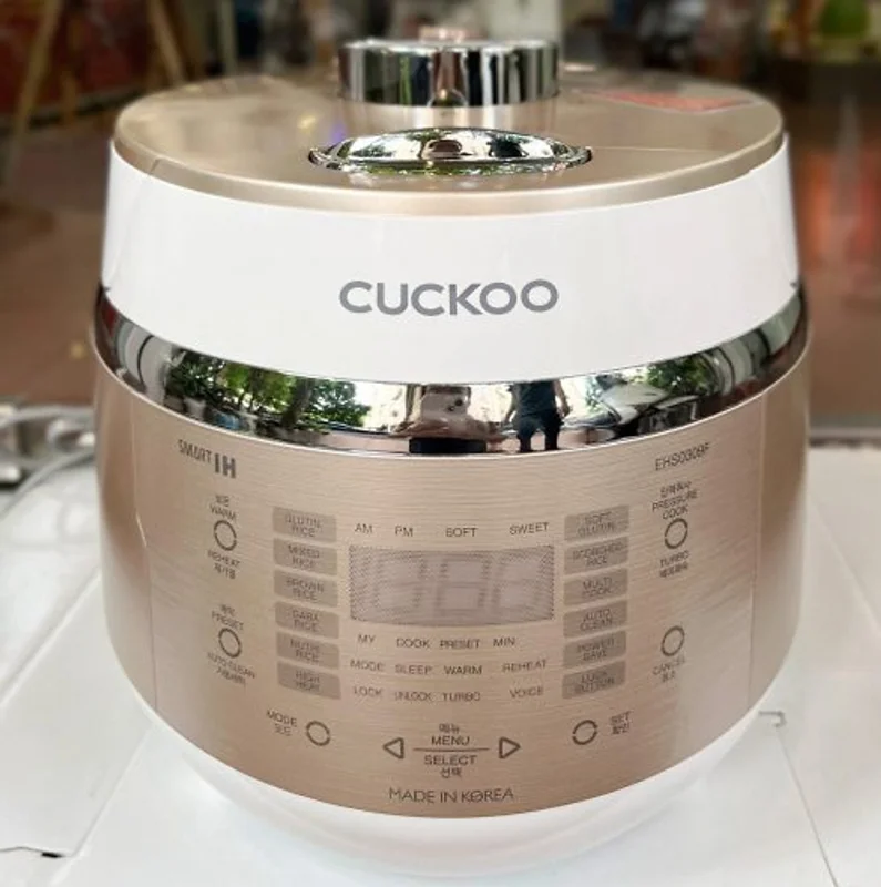 NỒI CƠM ĐIỆN CAO TẦN CUCKOO CRP-EHS0309F Hàng chính hãng