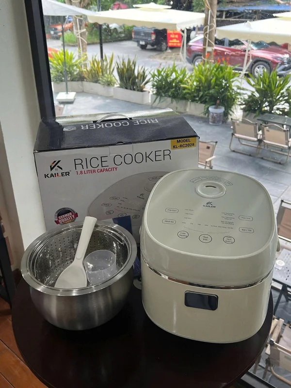 Nồi Cơm Điện Tử Lòng Nồi Vân Lục Giác Kailer KL-RC2028 Hàng chính hãng