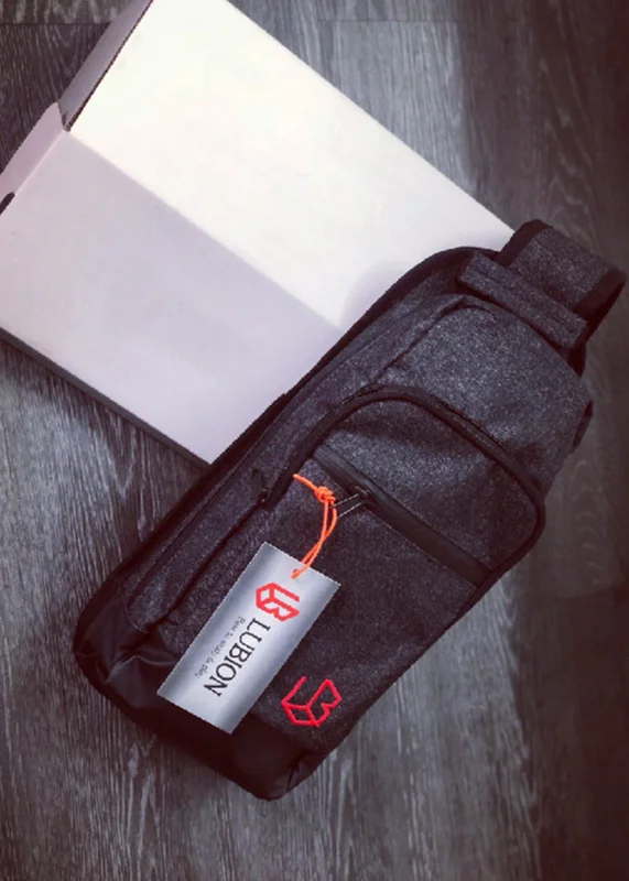 Túi Lubion đeo chéo unisex nam nữ màu
